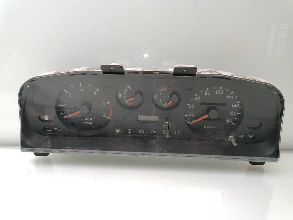 Cuadro instrumentos NISSAN TERRANO/TERRANO.II (R20)