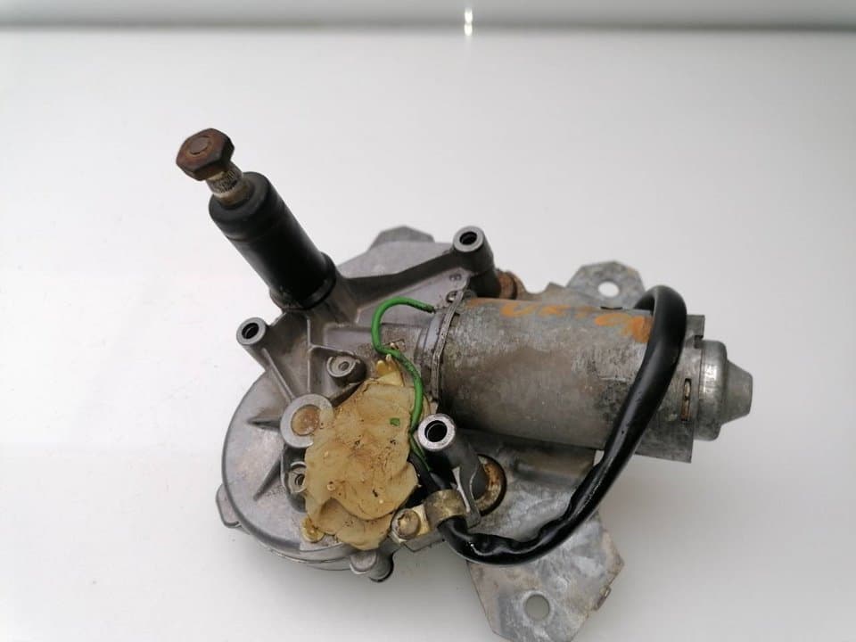 Motor limpia trasero NISSAN TERRANO/TERRANO.II (R20) 3