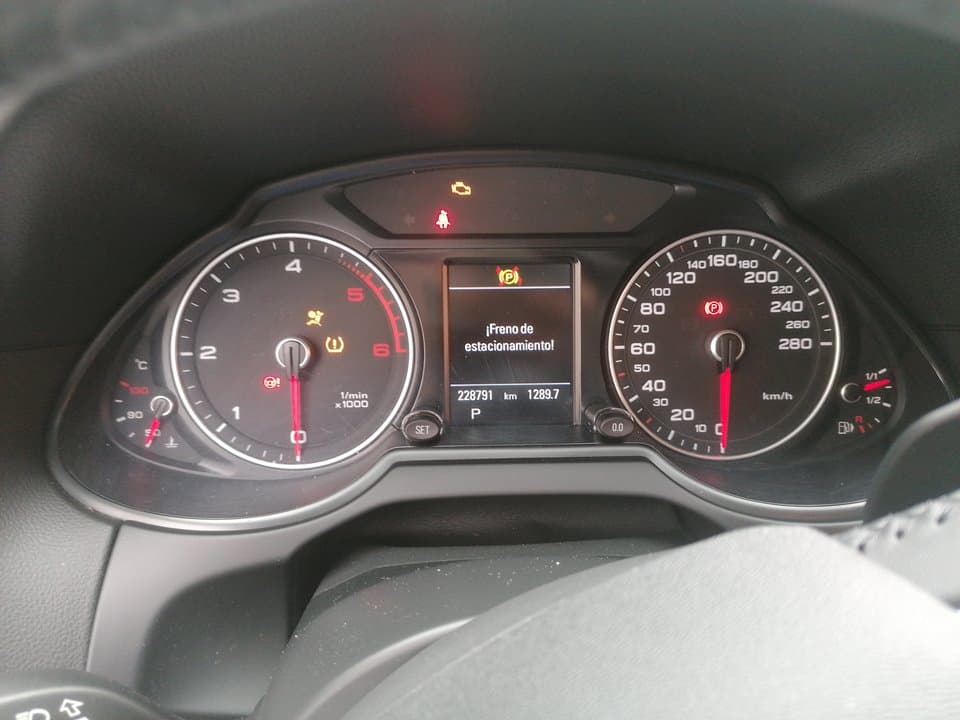 Cuadro instrumentos AUDI Q5 (8R) 2