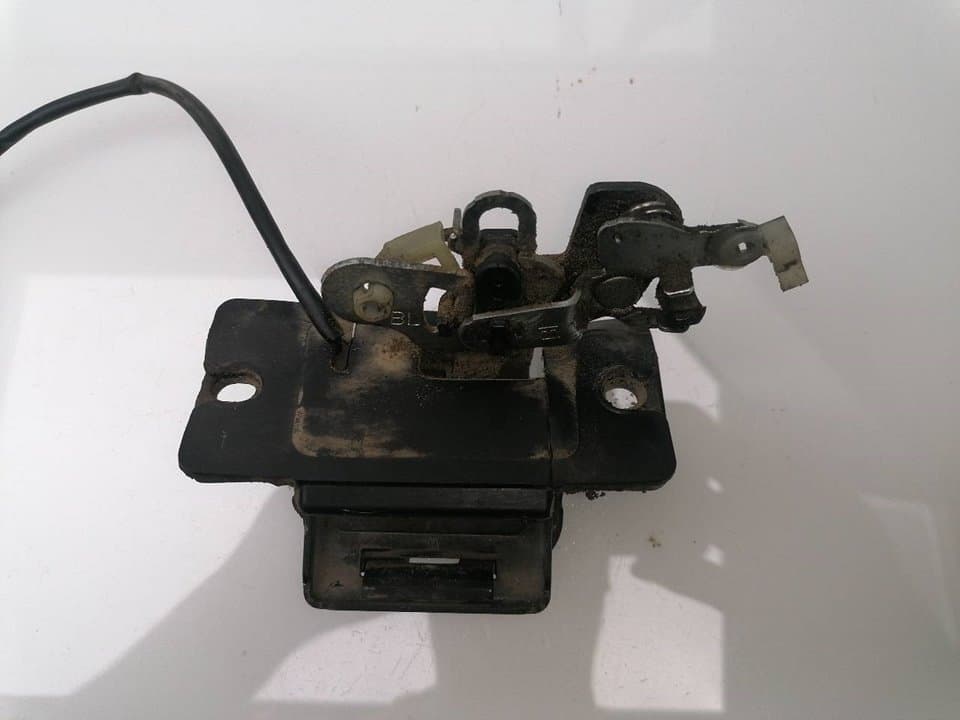 Cerradura maletero / porton KIA SORENTO 2