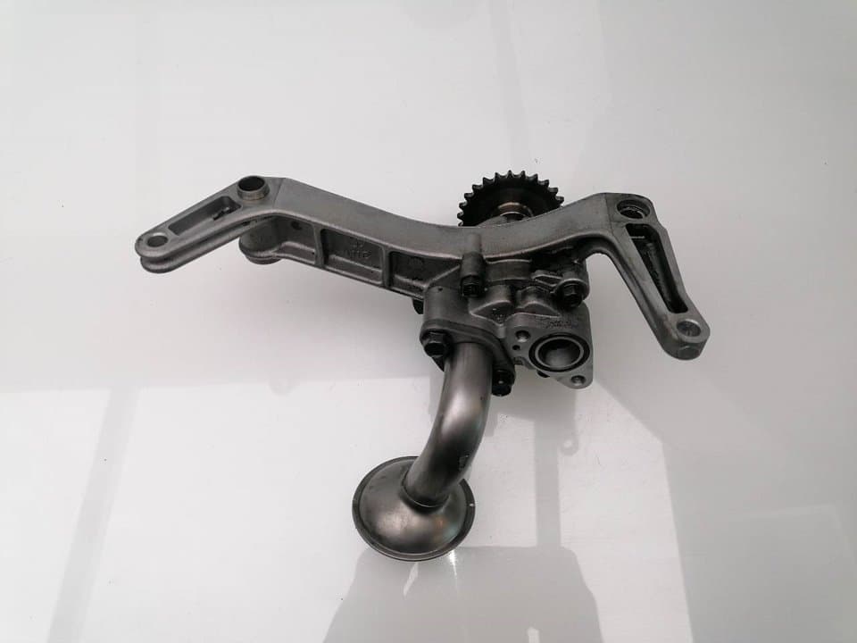 Bomba aceite KIA SORENTO 2