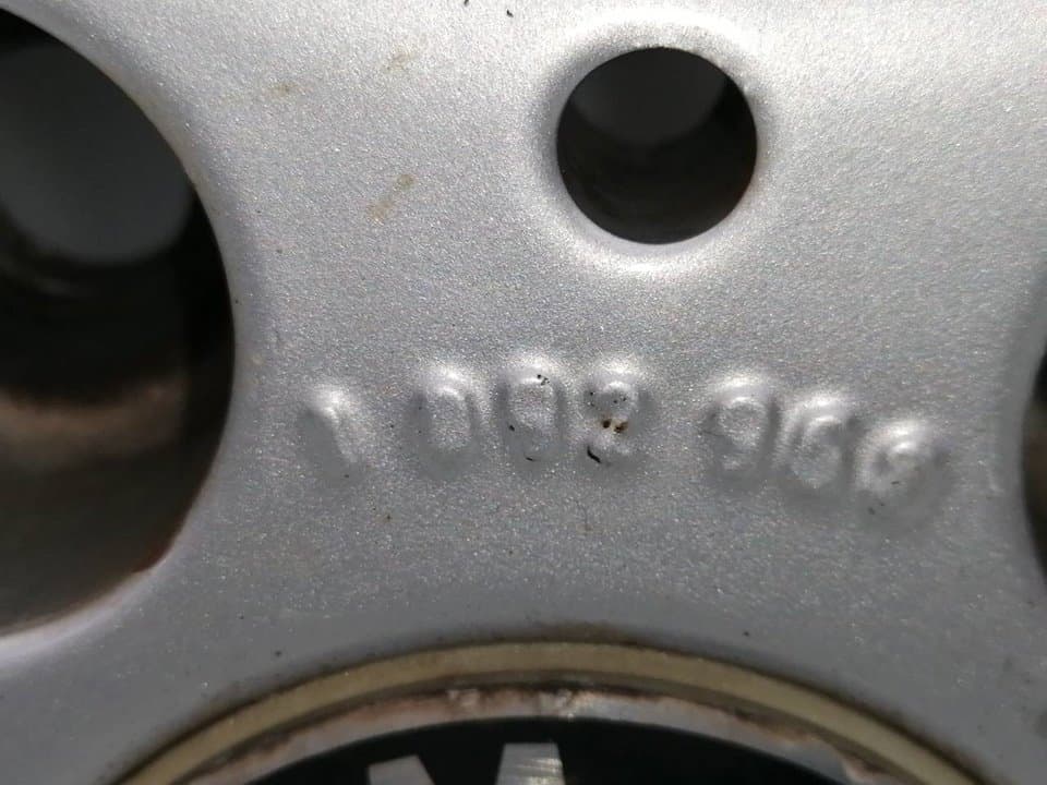 Llanta BMW SERIE 3 COMPACTO (E36) 5