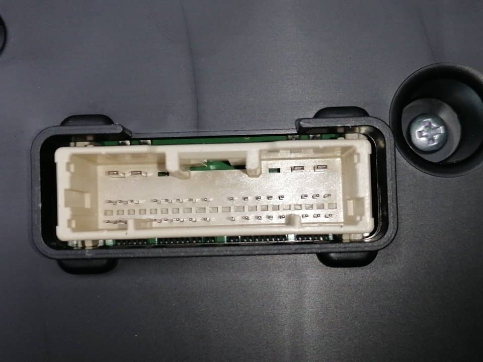 Cuadro instrumentos TOYOTA YARIS 3