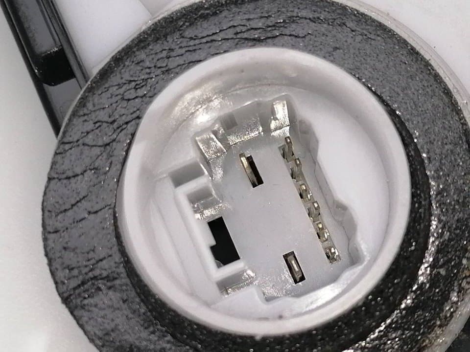 Cerradura puerta delantera izquierda TOYOTA YARIS 3