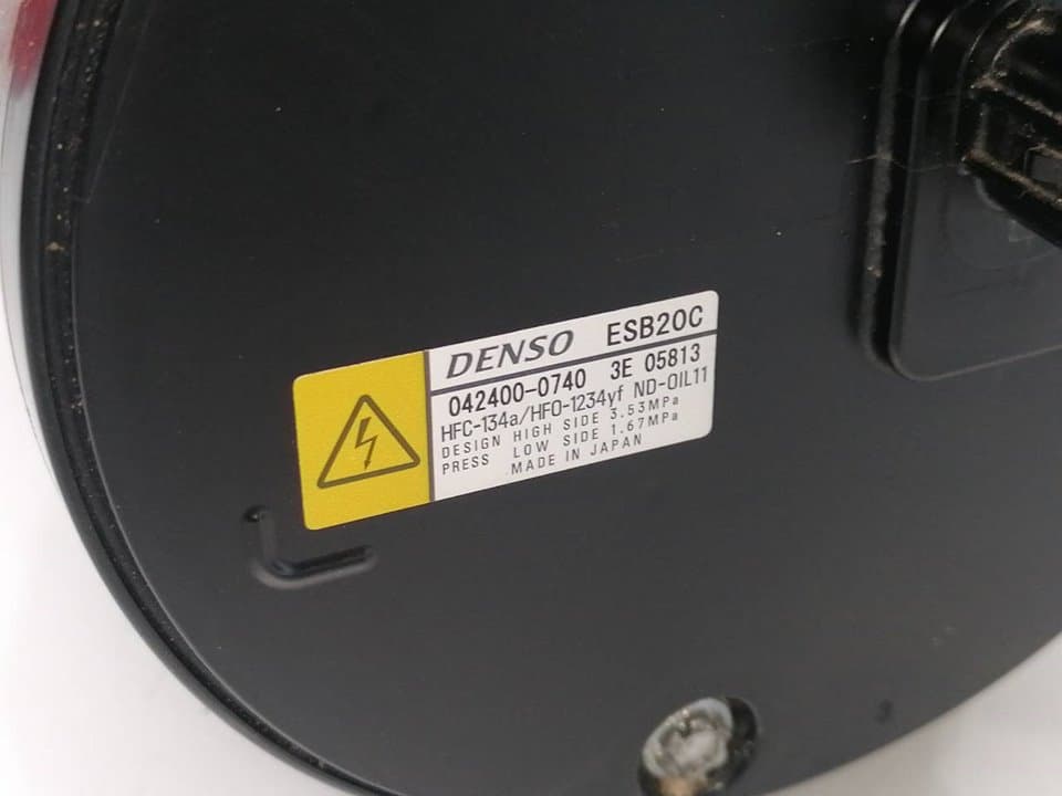 Recambio TOYOTA YARIS ref. 0424000740 3