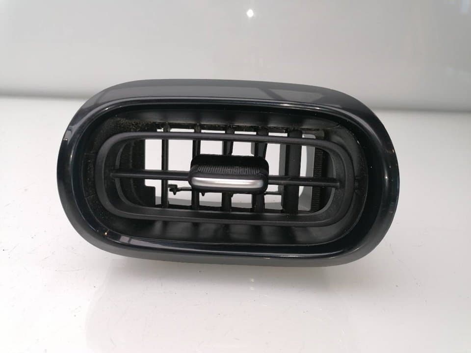 Recambio TOYOTA YARIS ref. 55660K0050