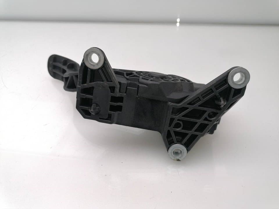 Pedal acelerador TOYOTA YARIS 3