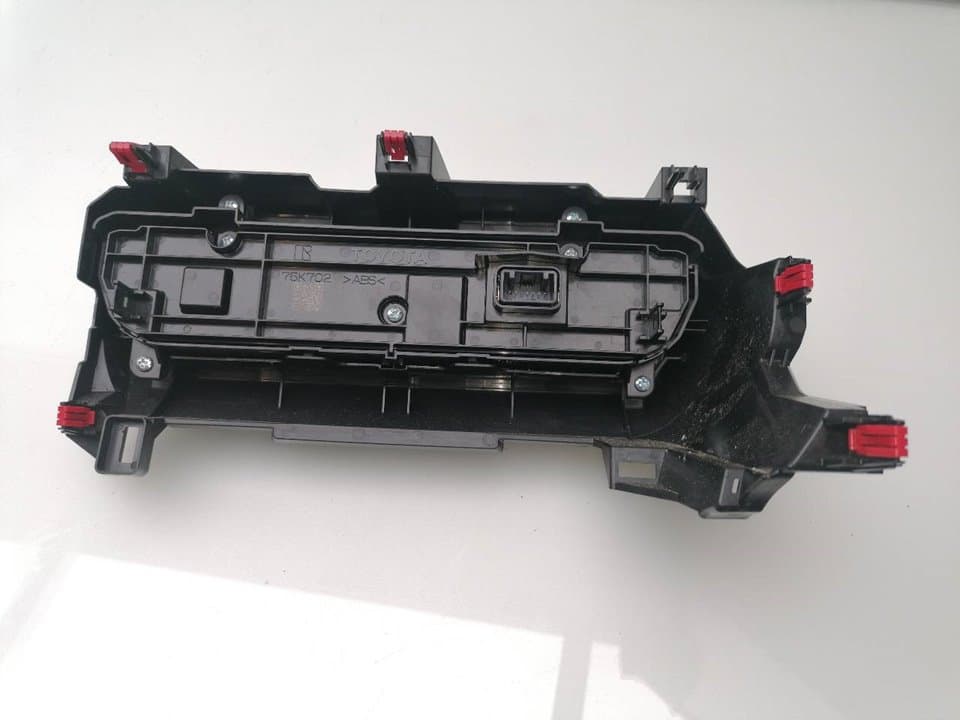 Mando climatizador TOYOTA YARIS 4