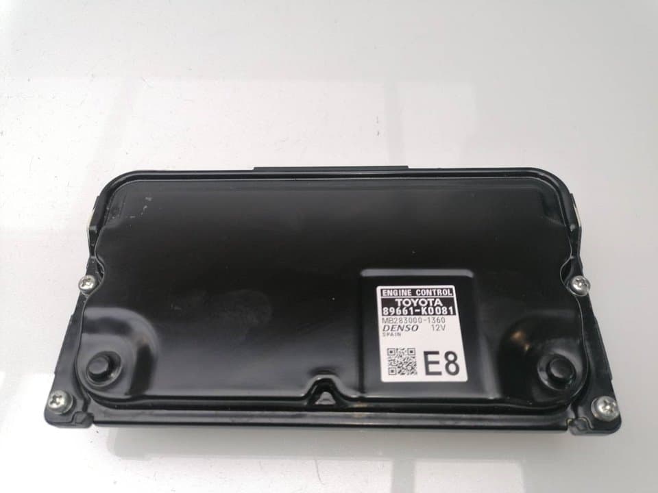 Centralita motor uce TOYOTA YARIS 4