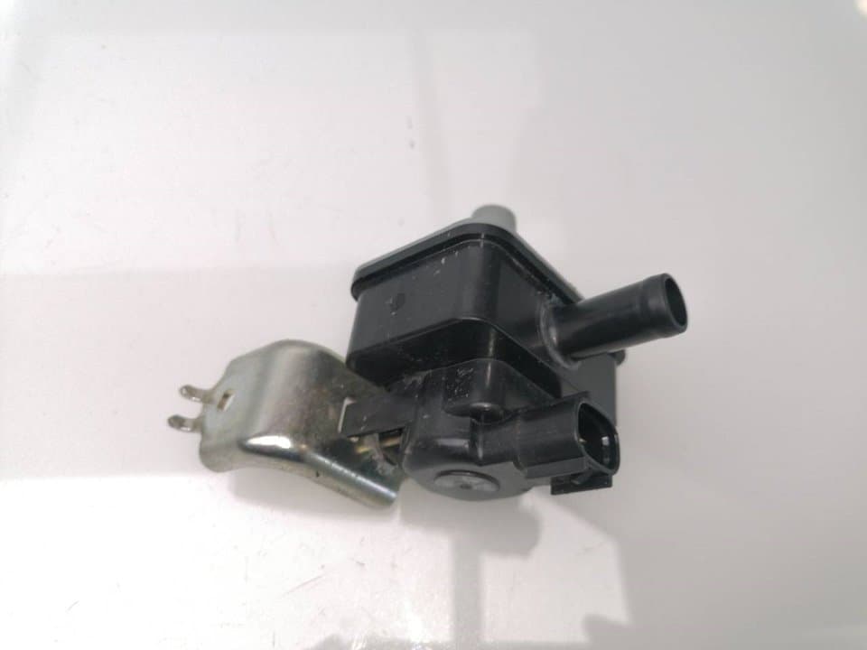 Valvula aire adicional TOYOTA YARIS
