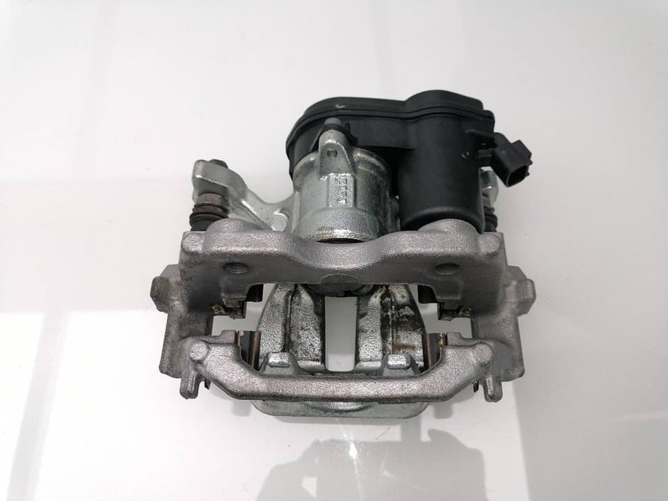 Recambio TOYOTA YARIS ref. 47830K0010 2