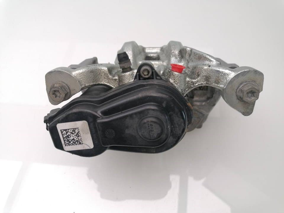 Recambio TOYOTA YARIS ref. 47850K0010 4