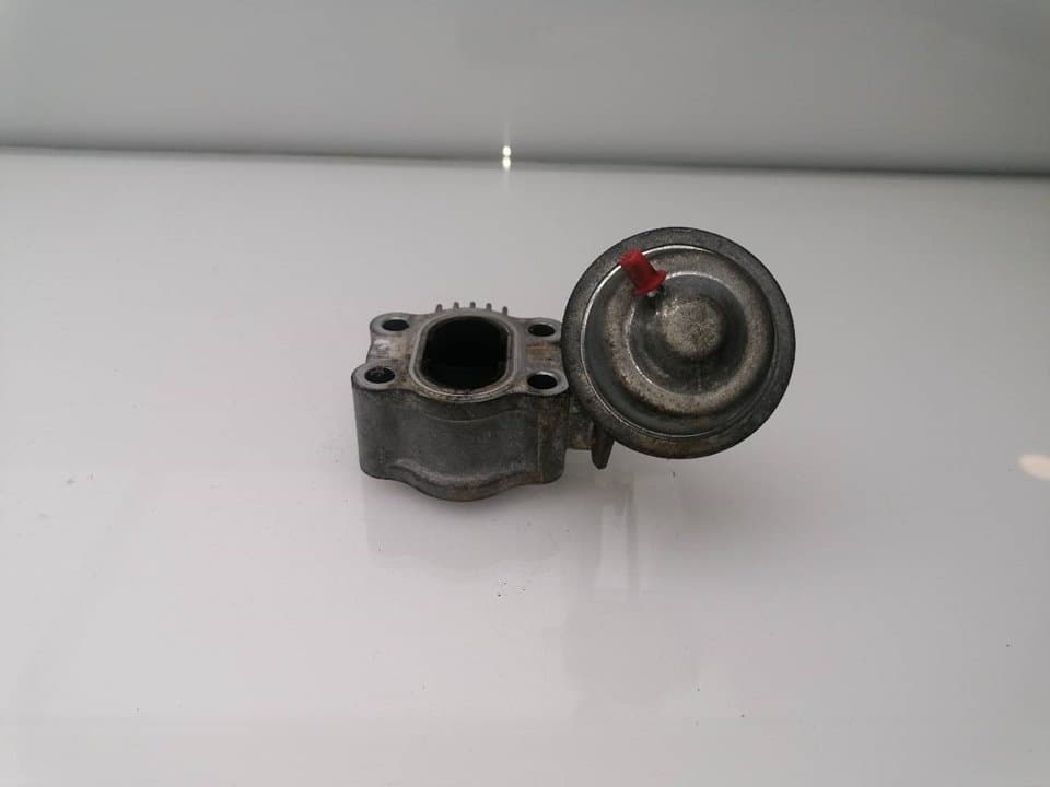 Valvula egr TOYOTA AVENSIS 2