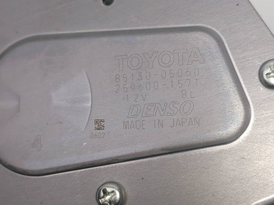Motor limpia trasero TOYOTA AVENSIS 4