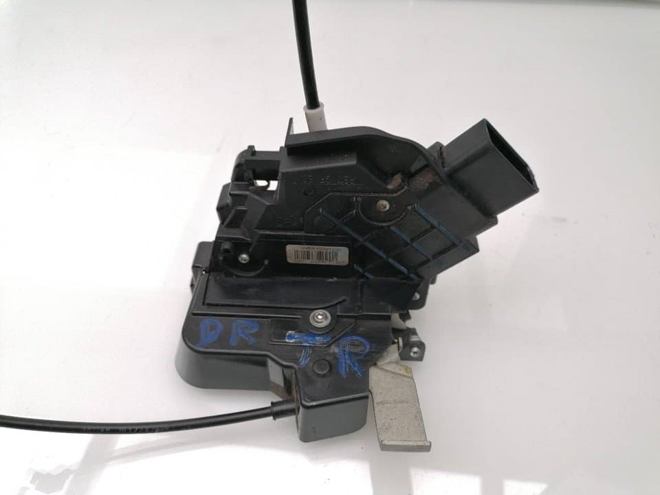 Cerradura puerta trasera derecha FORD FOCUS BERLINA (CAP) 2