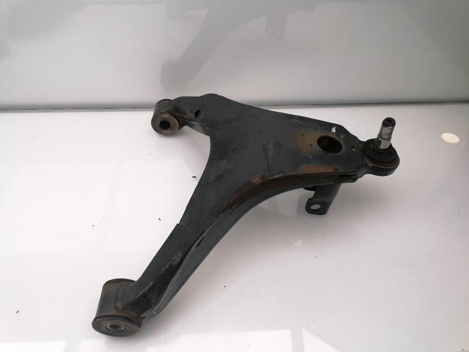 Brazo suspension inferior delantero derecho IVECO DAILY 3