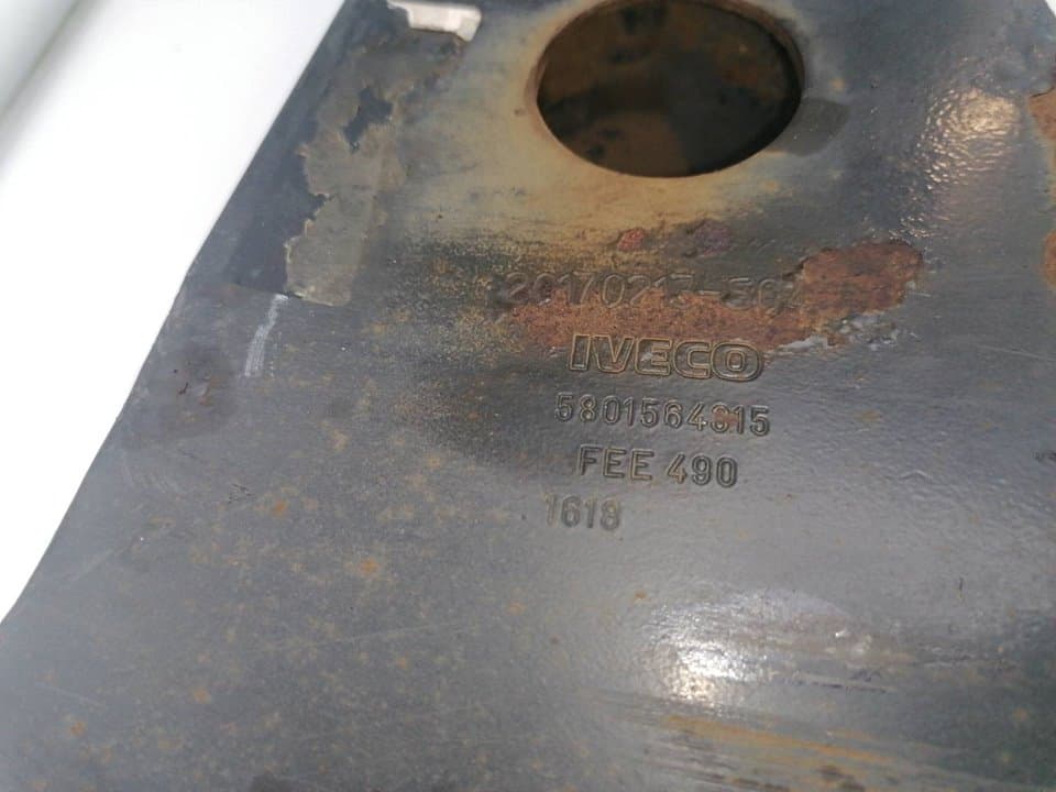Brazo suspension inferior delantero derecho IVECO DAILY 2
