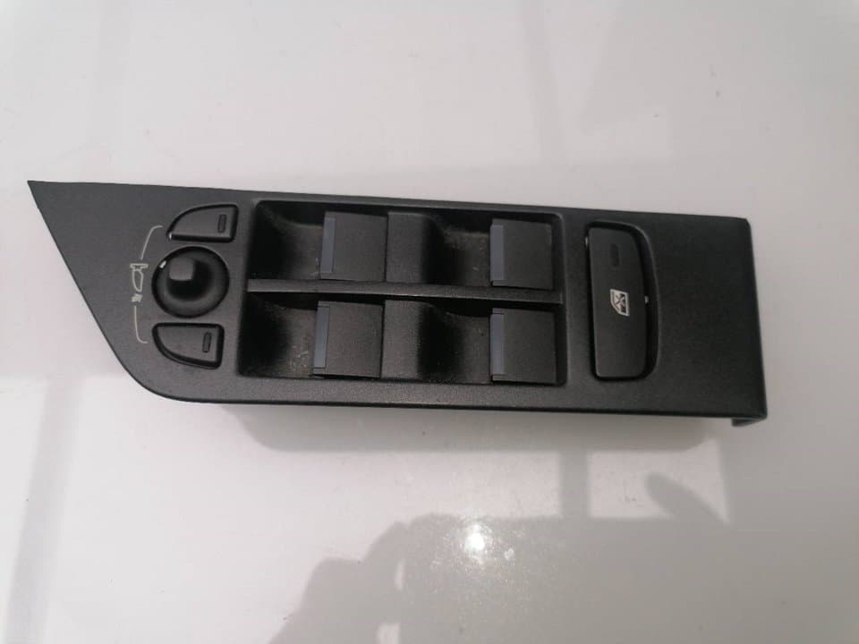 Mando elevalunas delantero izquierdo LAND ROVER RANGE ROVER EVOQUE