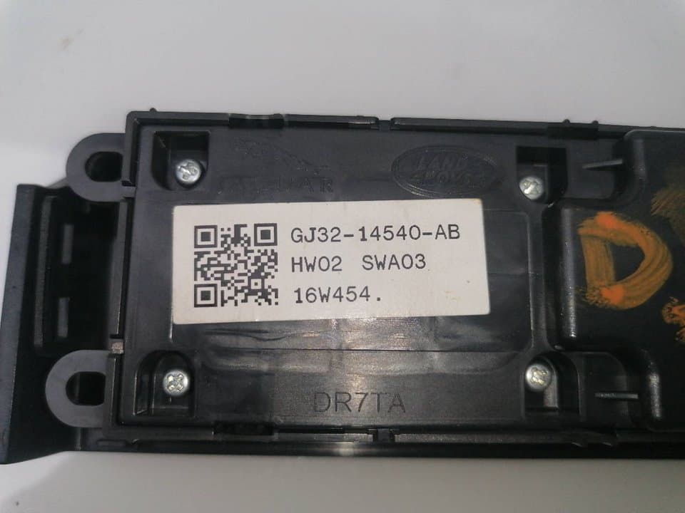 Mando elevalunas delantero izquierdo LAND ROVER RANGE ROVER EVOQUE 3