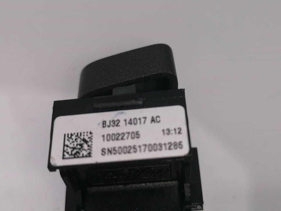 Interruptor LAND ROVER RANGE ROVER EVOQUE 3