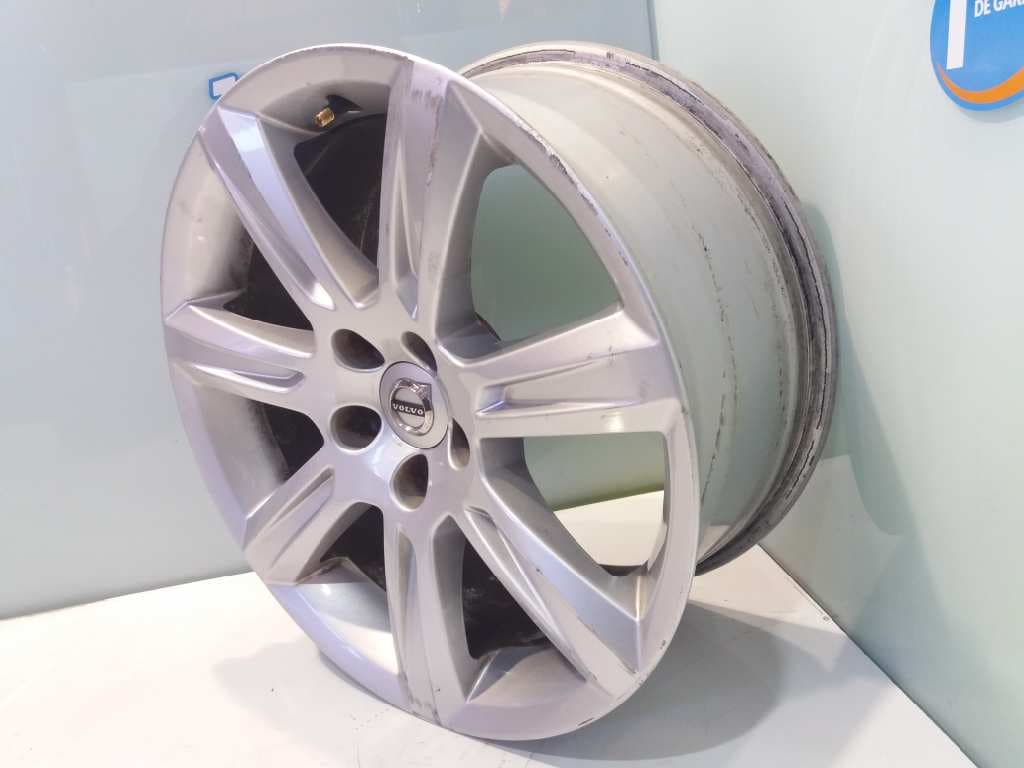 Llanta VOLVO V90 FAMILIAR 2