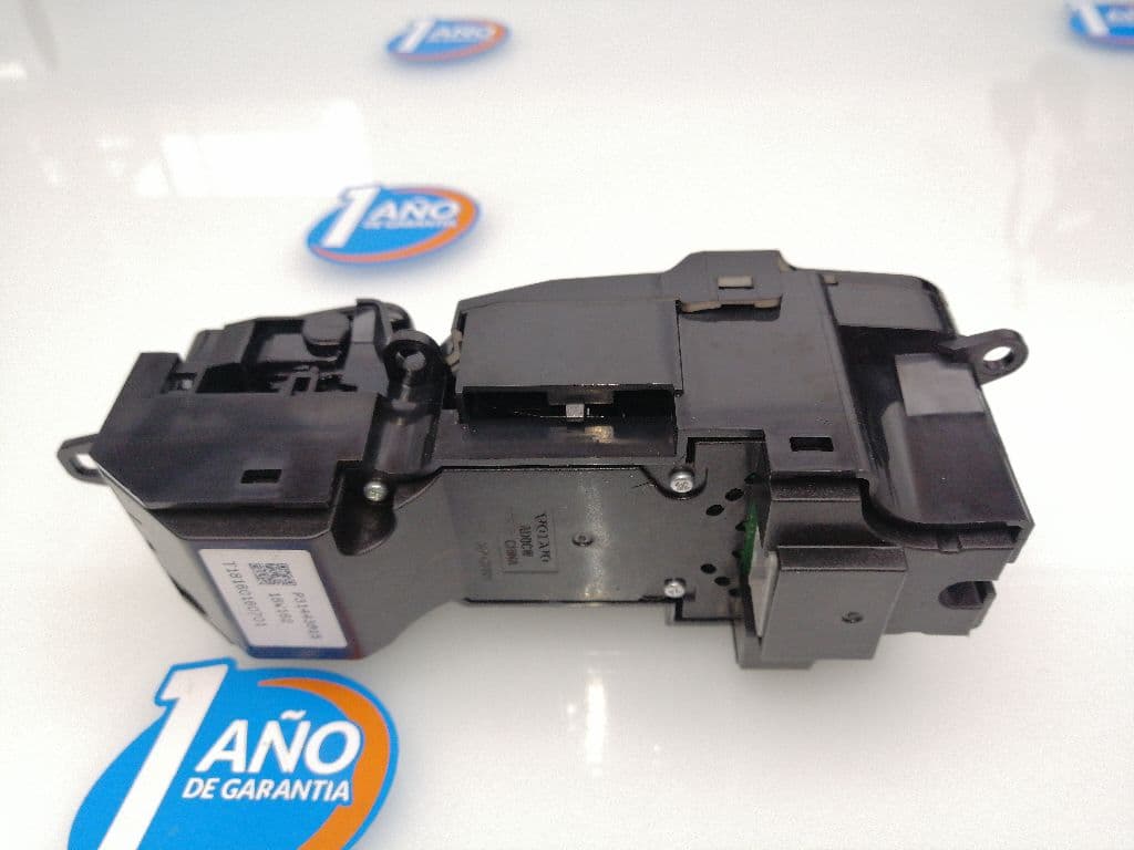 Mando multifuncion VOLVO V90 FAMILIAR 4