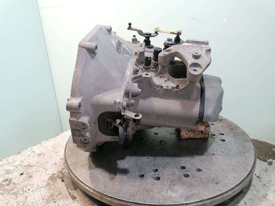 Caja cambios PEUGEOT 208 5