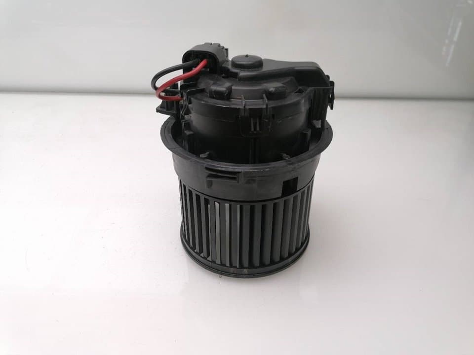 Motor calefaccion PEUGEOT 208
