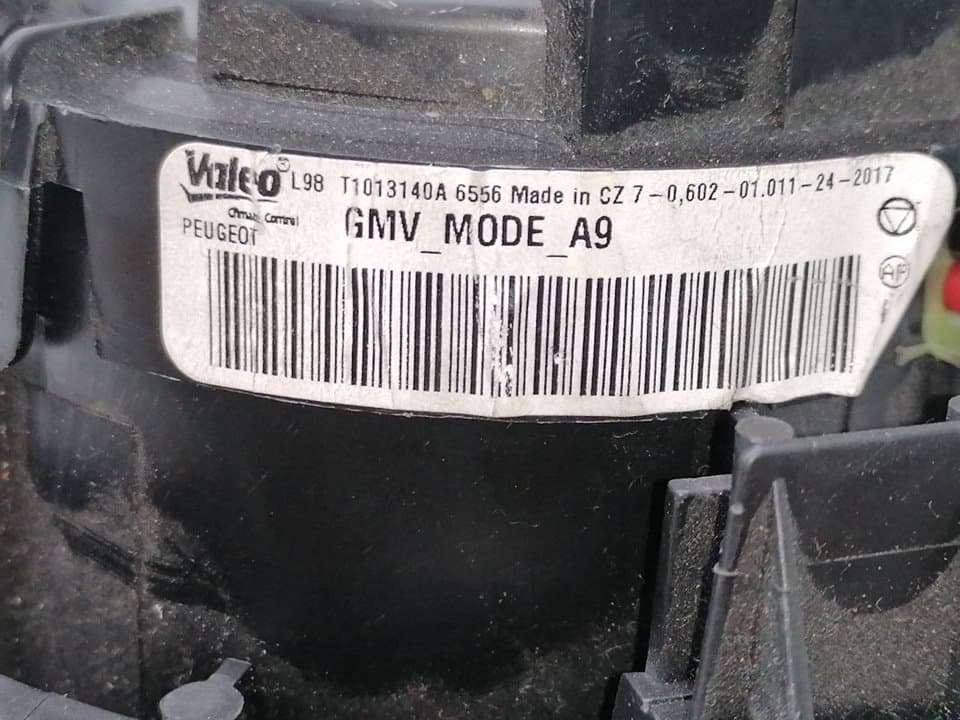 Motor calefaccion PEUGEOT 208 2