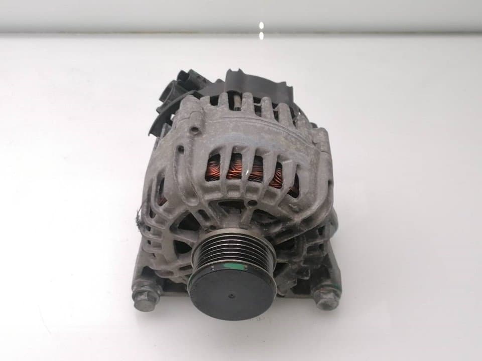 Alternador PEUGEOT 208