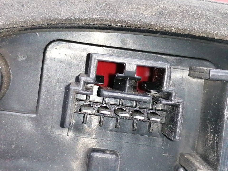 Piloto trasero derecho FIAT PUNTO (199) 4