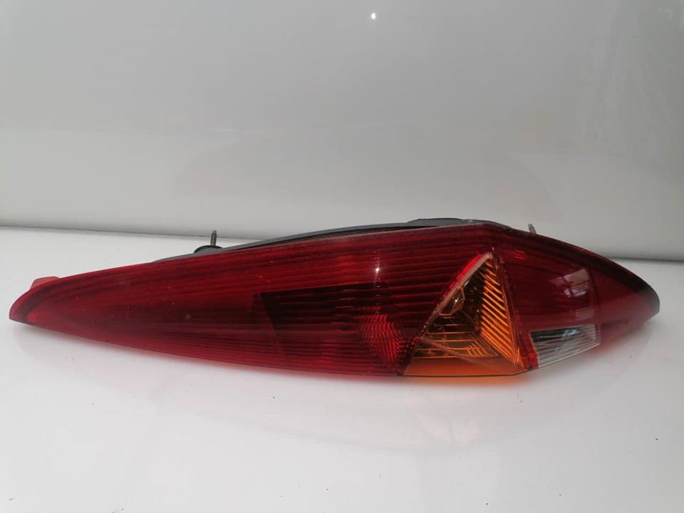 Piloto trasero derecho FIAT PUNTO (199)