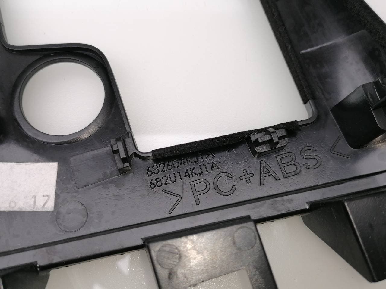 Plastico NISSAN NP300 PICK-UP (D23) 3
