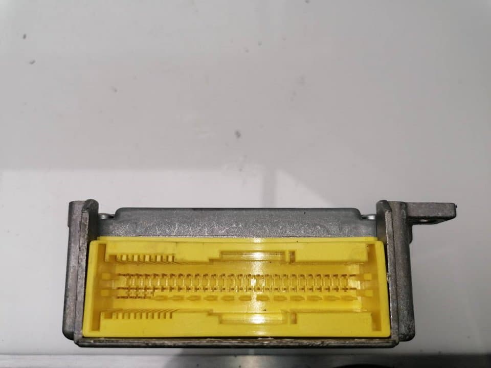 Centralita airbag MERCEDES-BENZ CLASE M (W164) 2