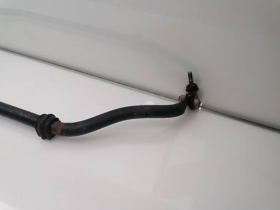 Barra estabilizadora delantera NISSAN TERRANO/TERRANO.II (R20) 3