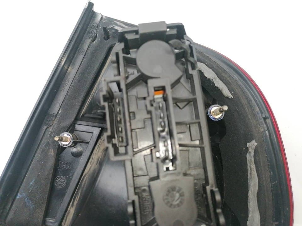 Piloto trasero izquierdo SEAT CORDOBA BERLINA (6K2) 3