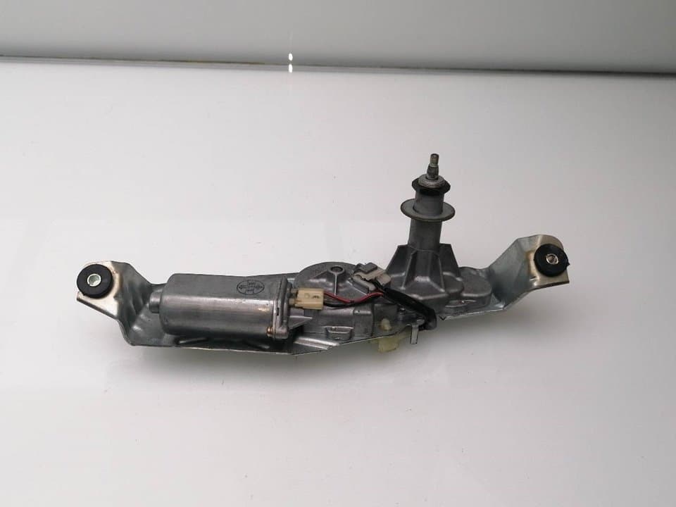 Motor limpia trasero MAZDA 323 BERL