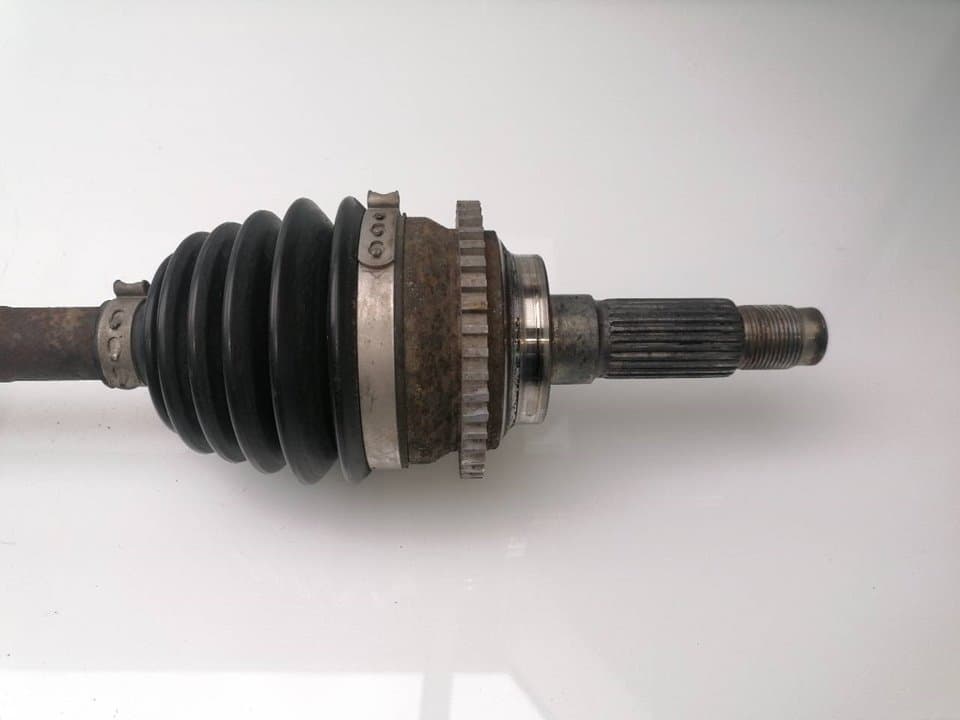 Transmision delantera izquierda MAZDA 323 BERL 3