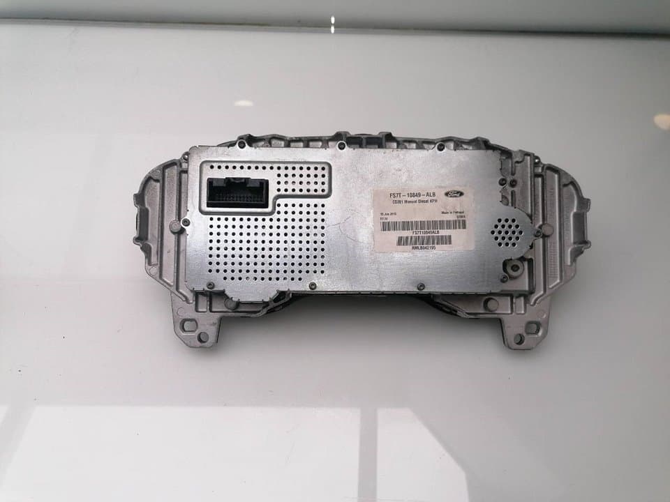 Cuadro instrumentos FORD MONDEO BER 4