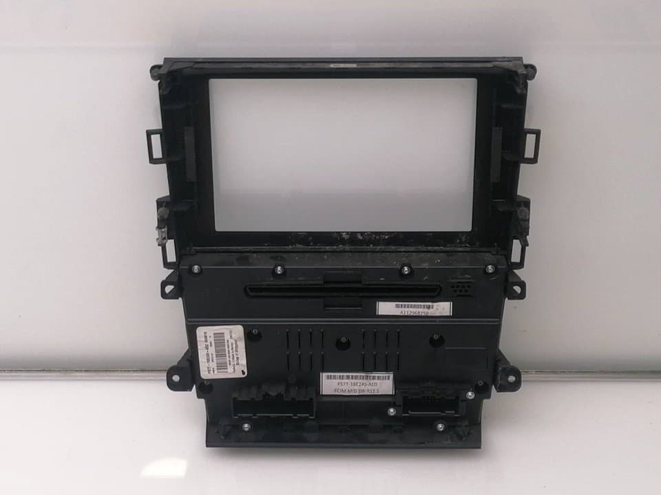 Recambio FORD MONDEO BER ref. FS7T18E245AED 3