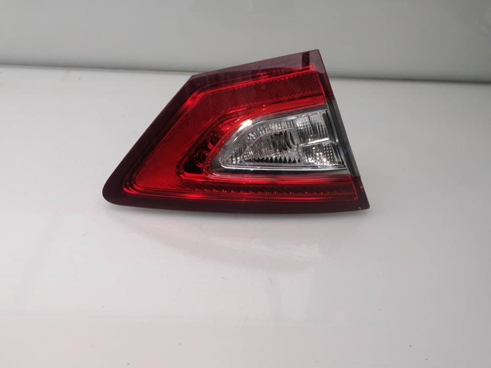 Piloto trasero izquierdo FORD MONDEO BER