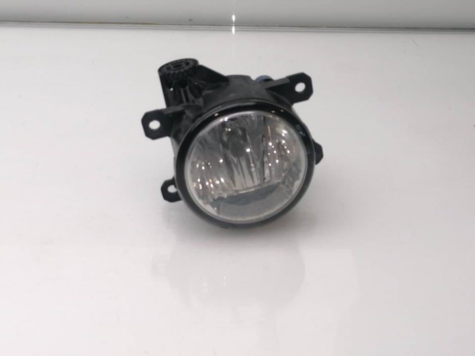Faro antiniebla derecho FORD MONDEO BER