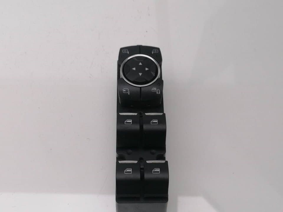 Mando elevalunas delantero izquierdo FORD MONDEO BER