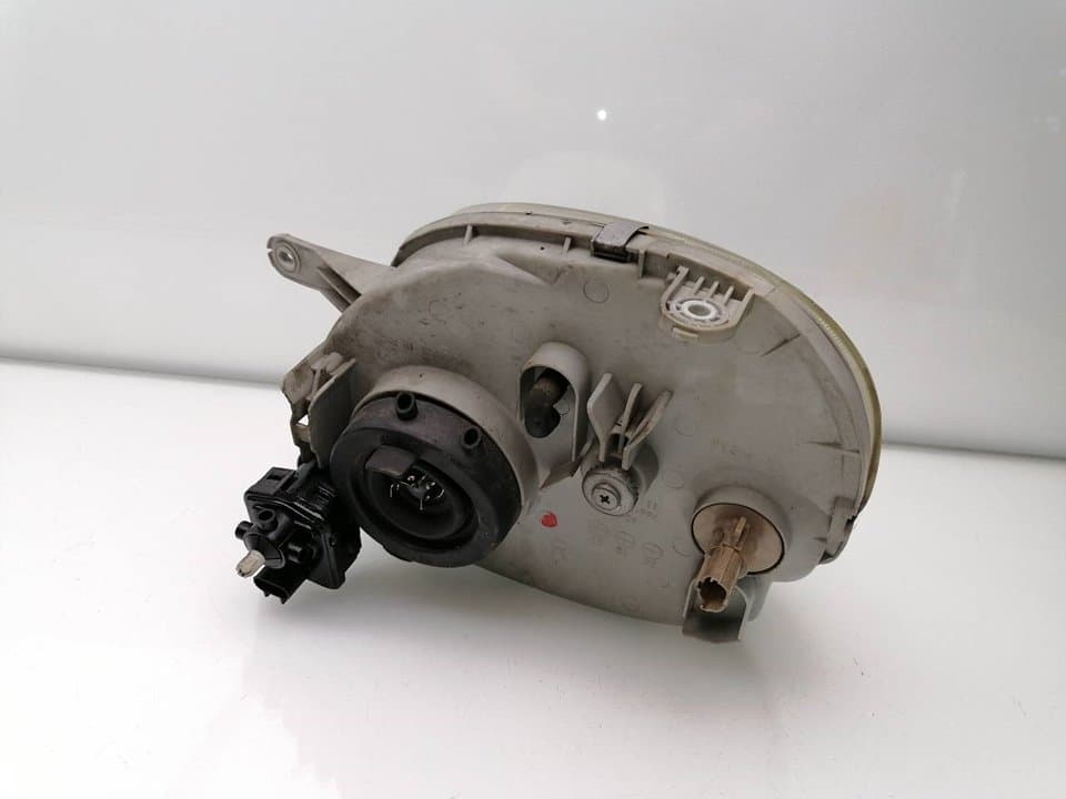 Faro derecho HYUNDAI ATOS (MX) 2