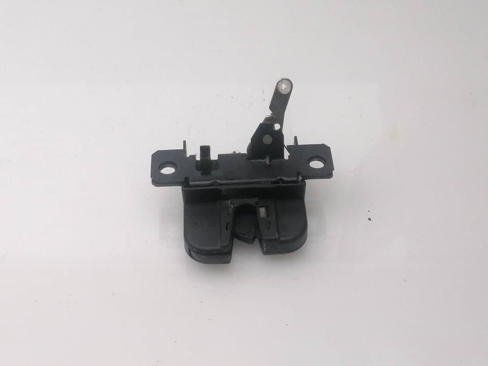 Cerradura maletero / porton VOLKSWAGEN GOLF IV BERLINA (1J1)