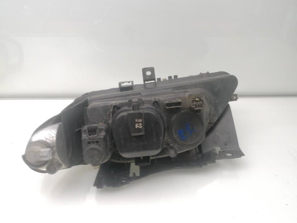 Faro derecho CITROEN XSARA BERLINA 2