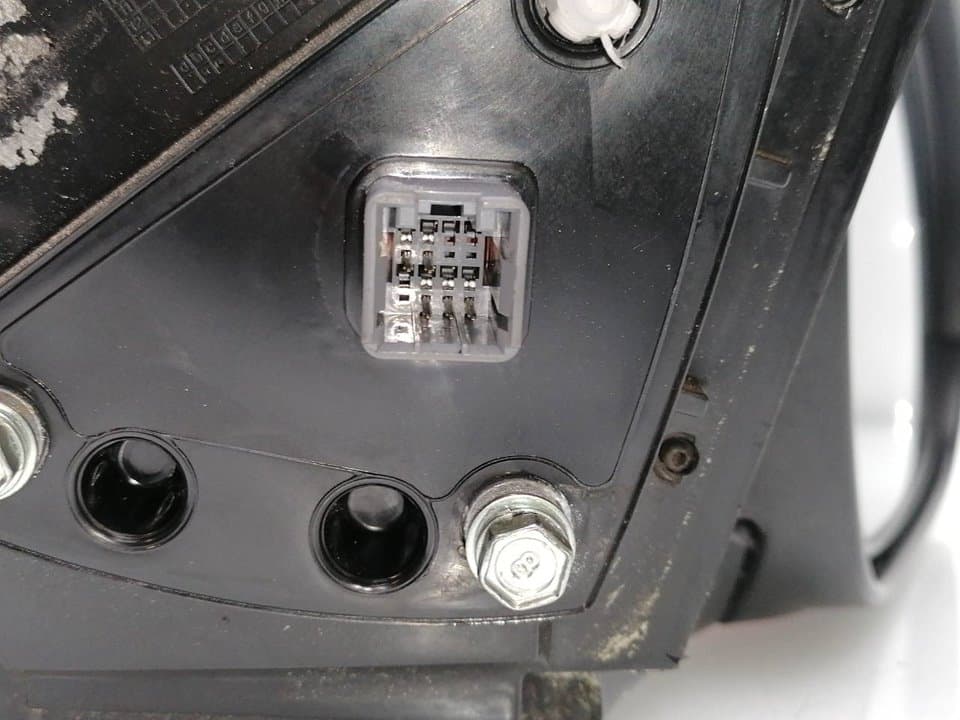 Retrovisor derecho HYUNDAI I30 5