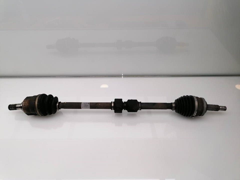 Transmision delantera derecha HYUNDAI I30