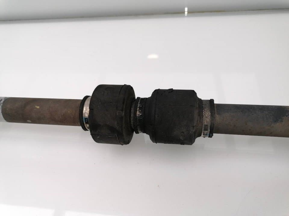 Transmision delantera derecha HYUNDAI I30 3