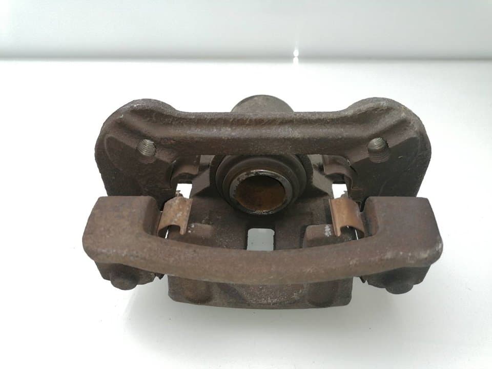 Recambio HYUNDAI I30 ref. 581801HA00 2